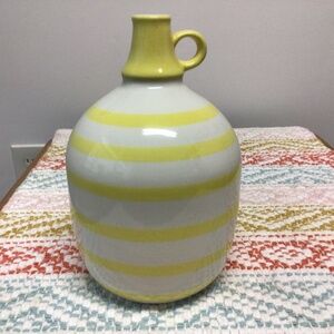 YELLOW AND WHITE STRIPED JUG